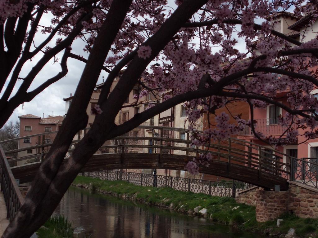 Alojamiento Rural Tres Palacios Molina de Aragon Exterior foto